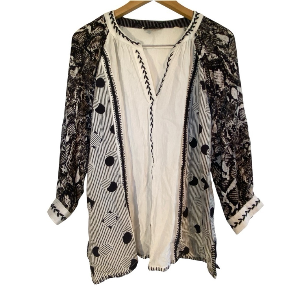 John Mark Women's Pullover Blouse